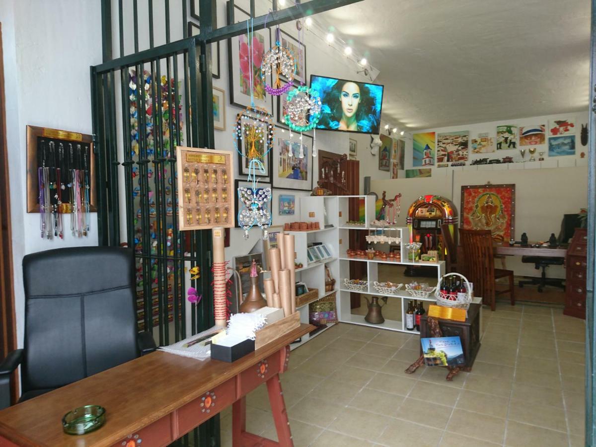 Ferienwohnung Centro De Arte Yunquera Exterior foto